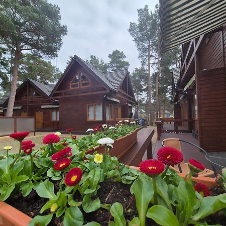 Aqua Domki Caloroczne Pobierowo Exteriör bild