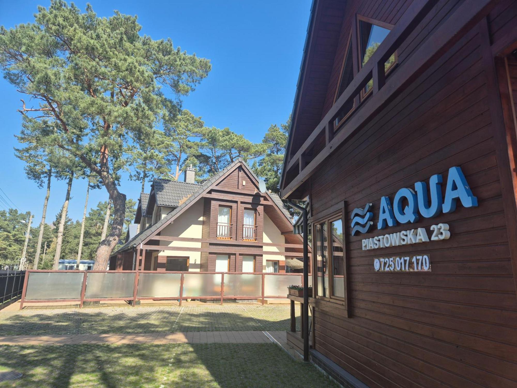 Aqua Domki Caloroczne Pobierowo Exteriör bild