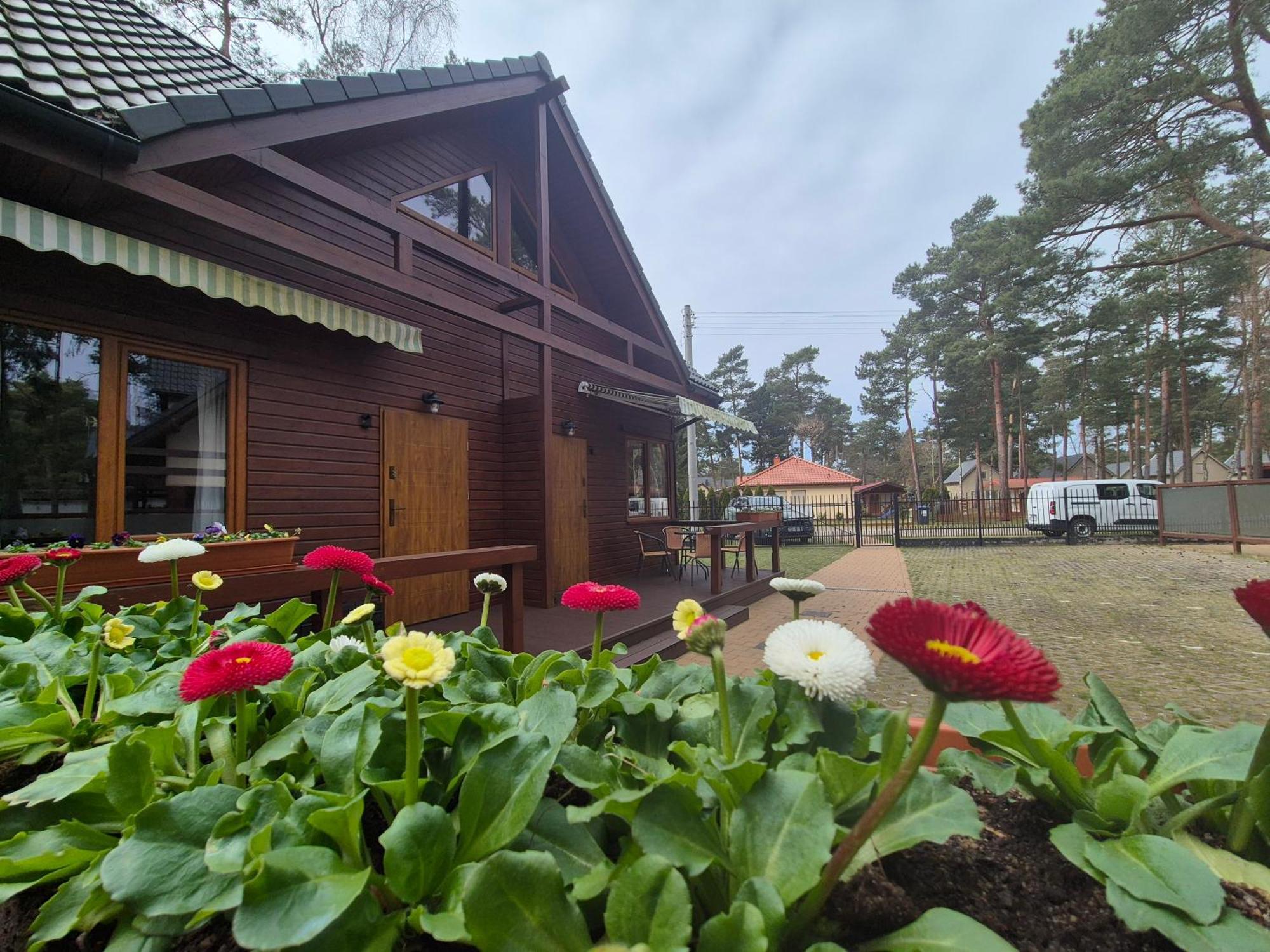 Aqua Domki Caloroczne Pobierowo Exteriör bild