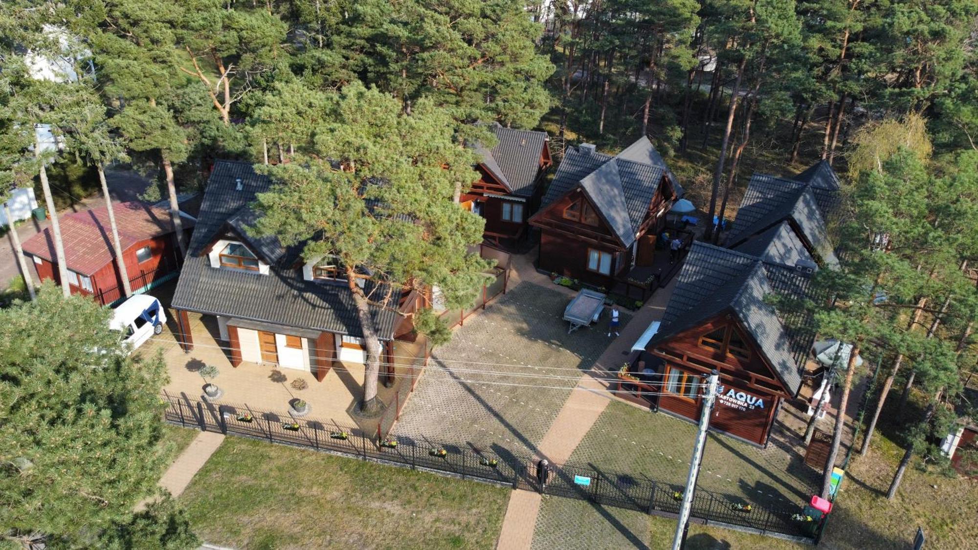 Aqua Domki Caloroczne Pobierowo Exteriör bild