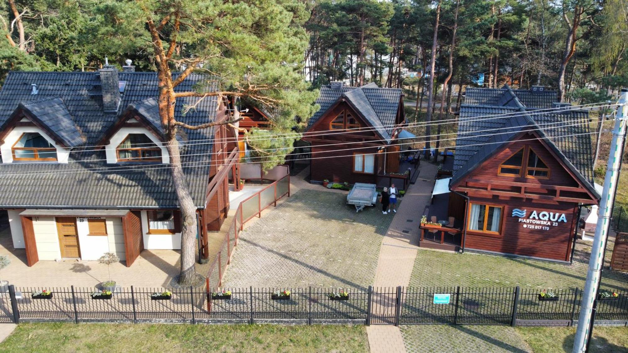 Aqua Domki Caloroczne Pobierowo Exteriör bild