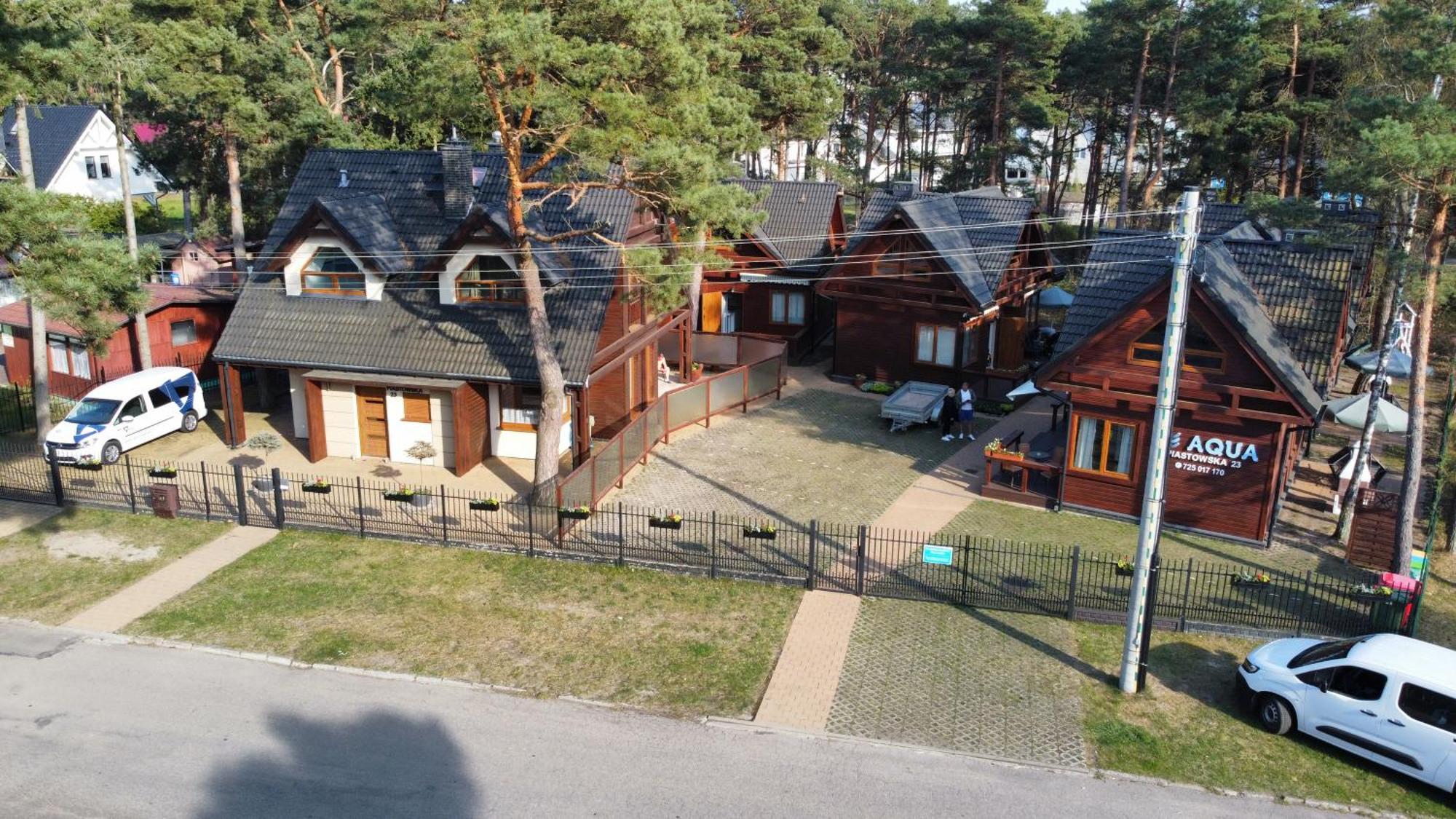Aqua Domki Caloroczne Pobierowo Exteriör bild