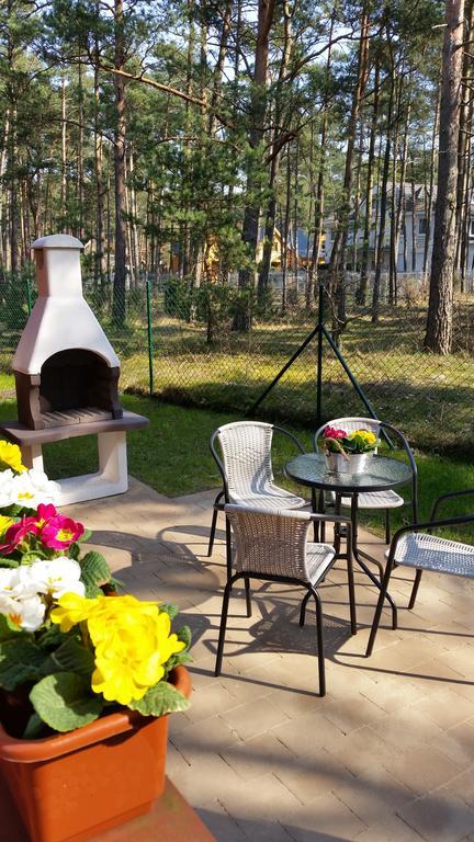 Aqua Domki Caloroczne Pobierowo Exteriör bild