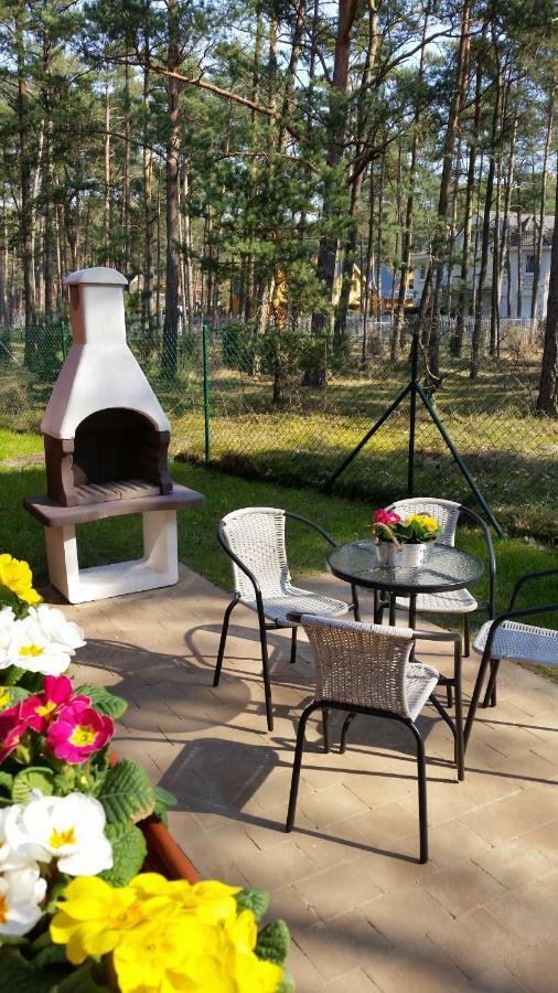 Aqua Domki Caloroczne Pobierowo Exteriör bild