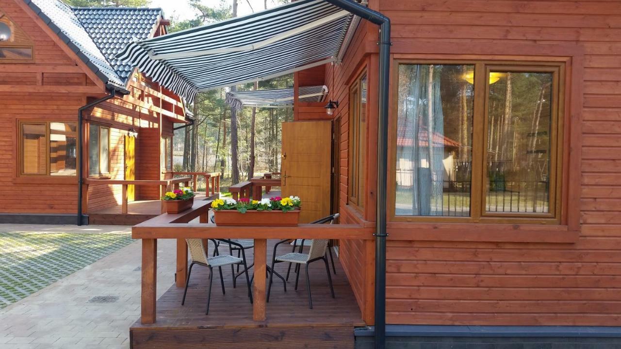 Aqua Domki Caloroczne Pobierowo Exteriör bild